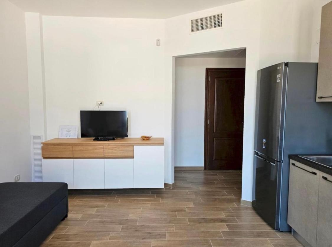 Lina 840 Appartement Monopoli Buitenkant foto